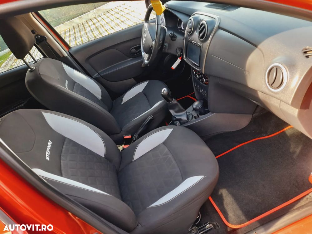 Dacia Sandero 1.5 90CP Stepway - 6