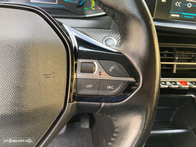 Peugeot e-208 50 kWh Active Pack - 13