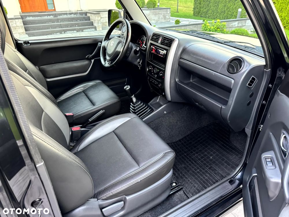 Suzuki Jimny - 10
