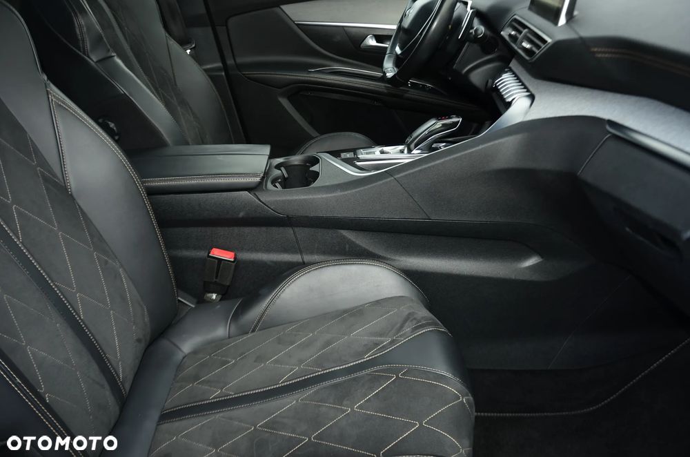 Peugeot 5008 2.0 BlueHDI GT S&S EAT8 - 25