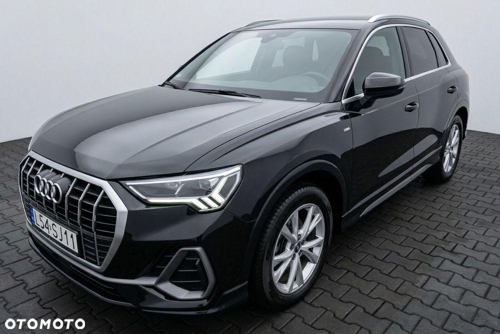 Audi Q3 35 TFSI S tronic - 1
