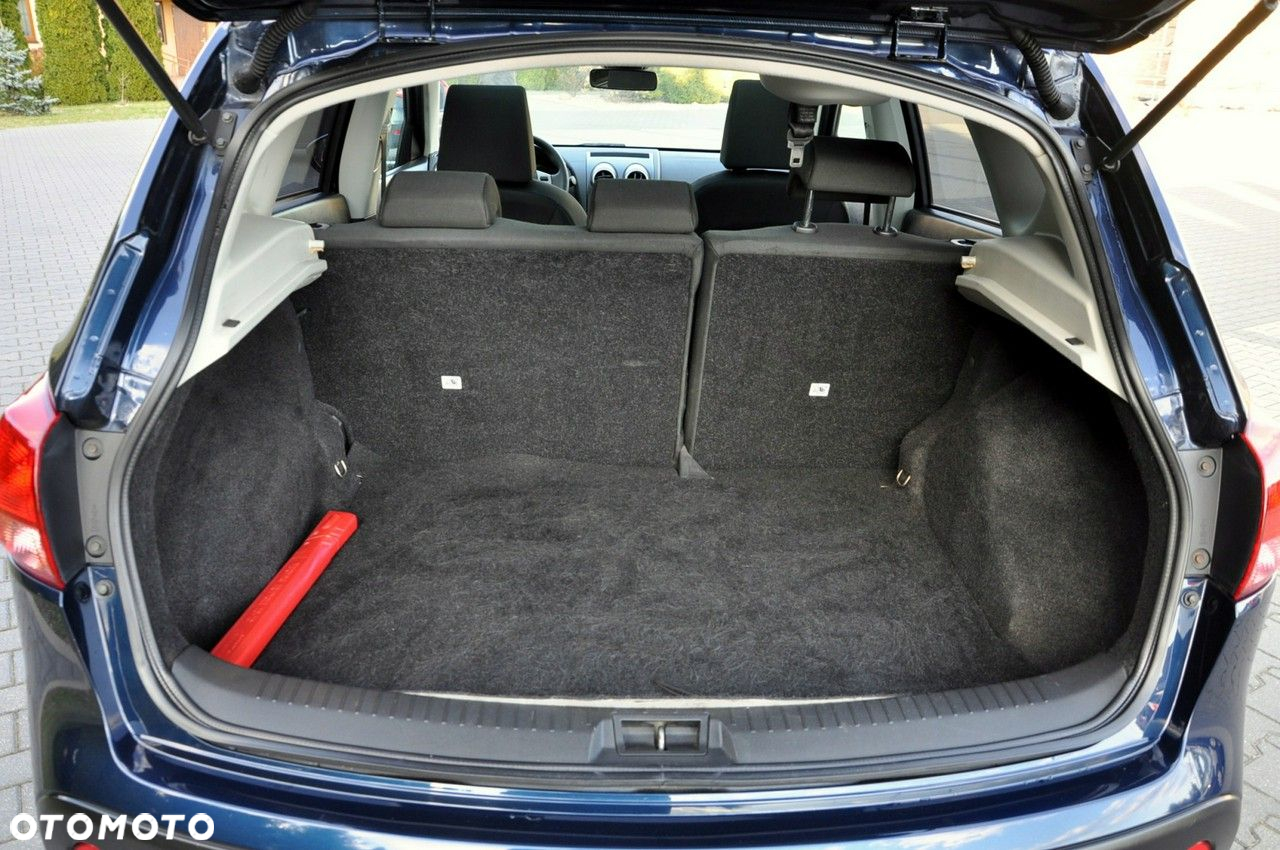 Nissan Qashqai - 37