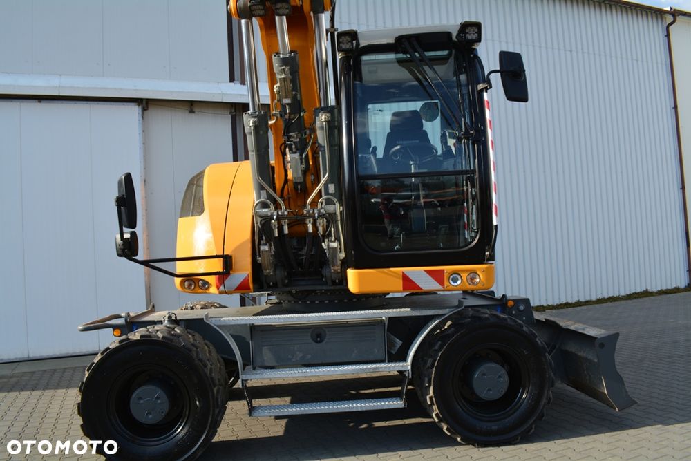 Liebherr A 918 Litronic / STAN PERFEKT / 18T / JAK NOWA / - 38