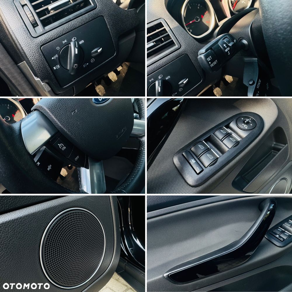 Ford Kuga 2.0 TDCi 4x4 Titanium - 39