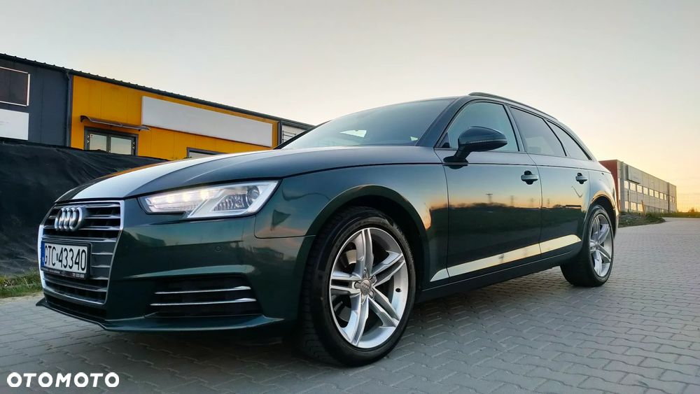 Audi A4 Avant 2.0 TDI ultra S tronic design - 1