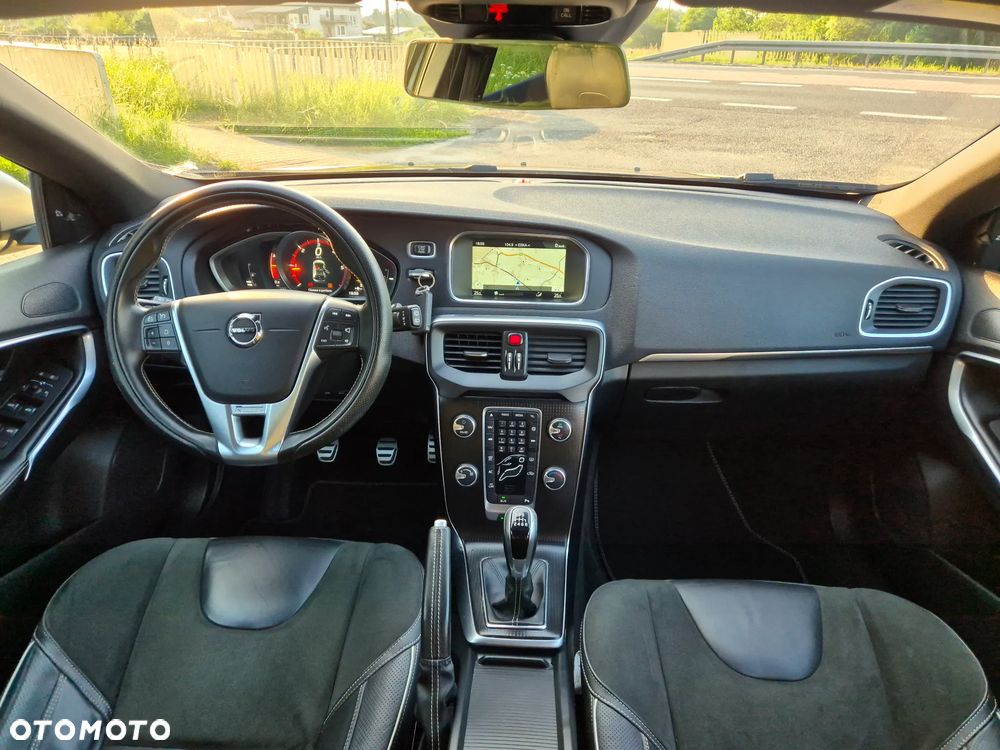 Volvo V40 D3 RDesign - 39