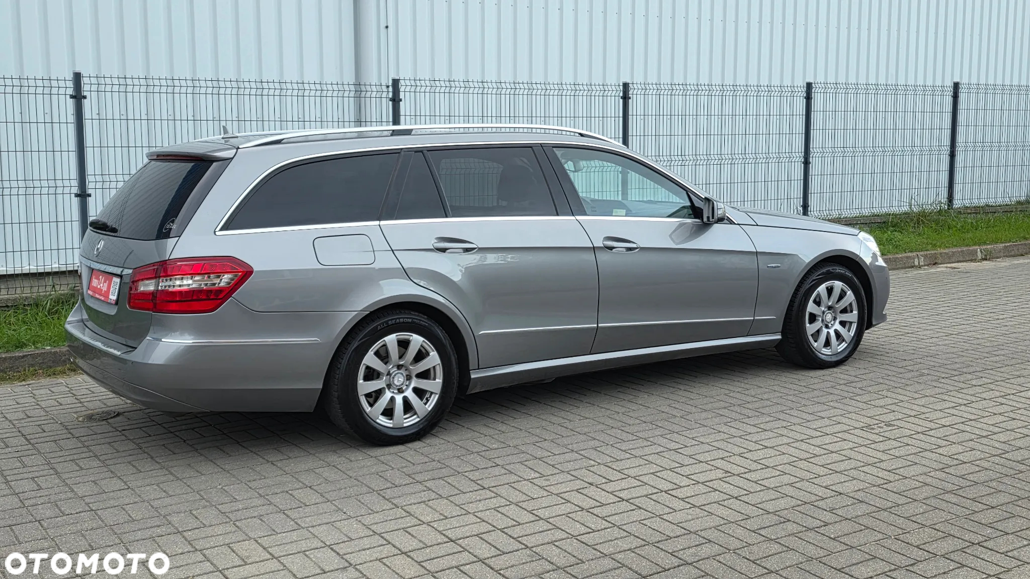 Mercedes-Benz Klasa E 200 Kompressor Avantgarde - 25