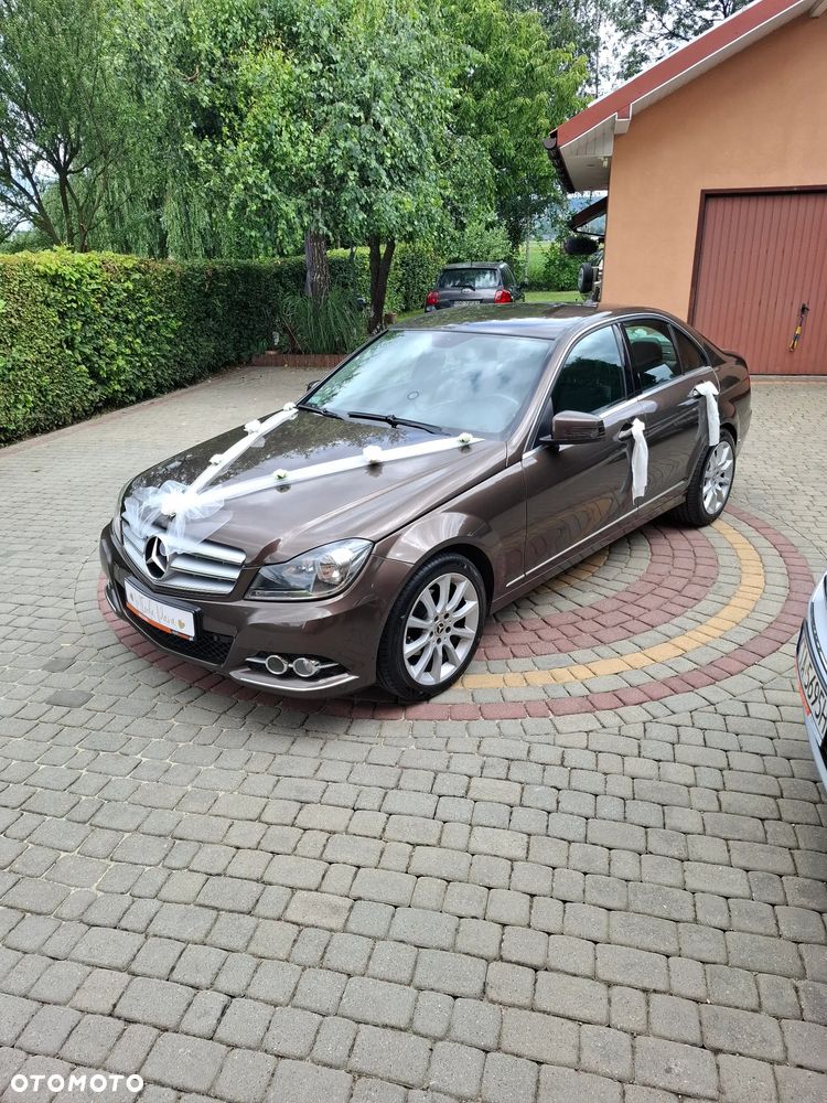 Mercedes-Benz Klasa C 250 CDI BlueEff Avantgarde - 11