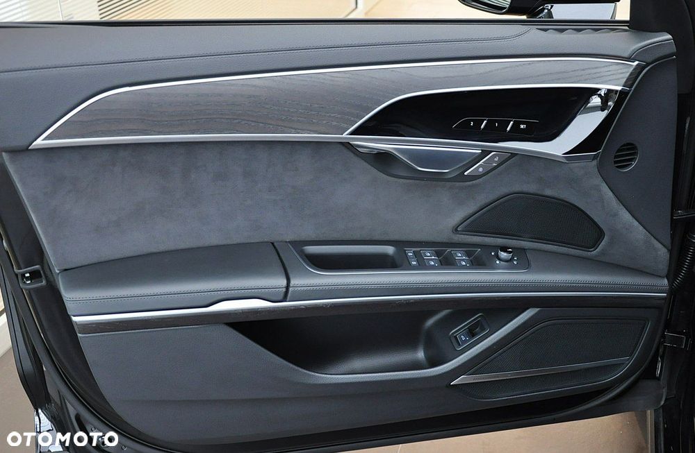 Audi A8 - 20