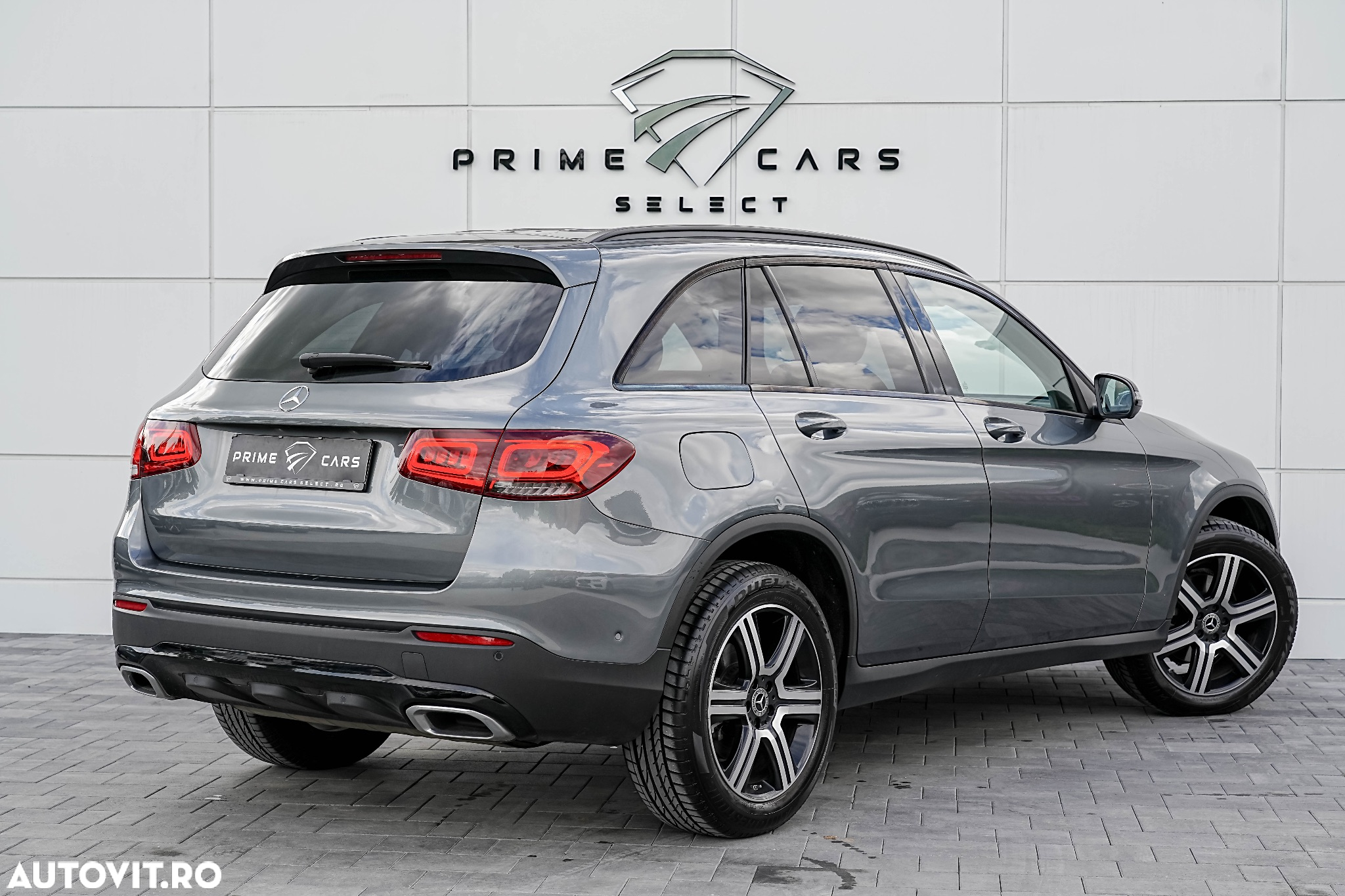 Mercedes-Benz GLC 200 4Matic 9G-TRONIC Exclusive - 3