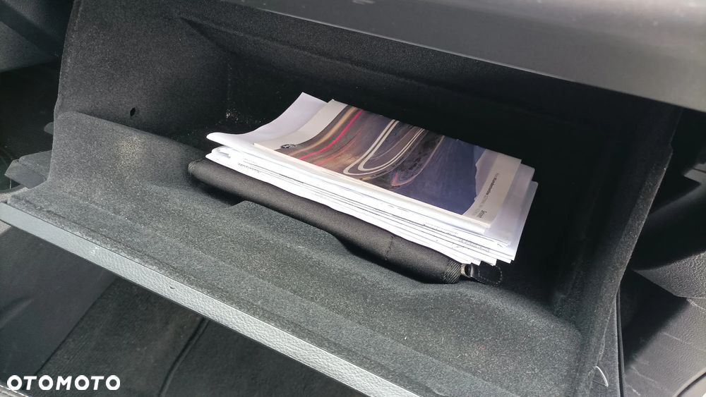 Ford S-Max 2.5 Hybrid Titanium CVT - 17