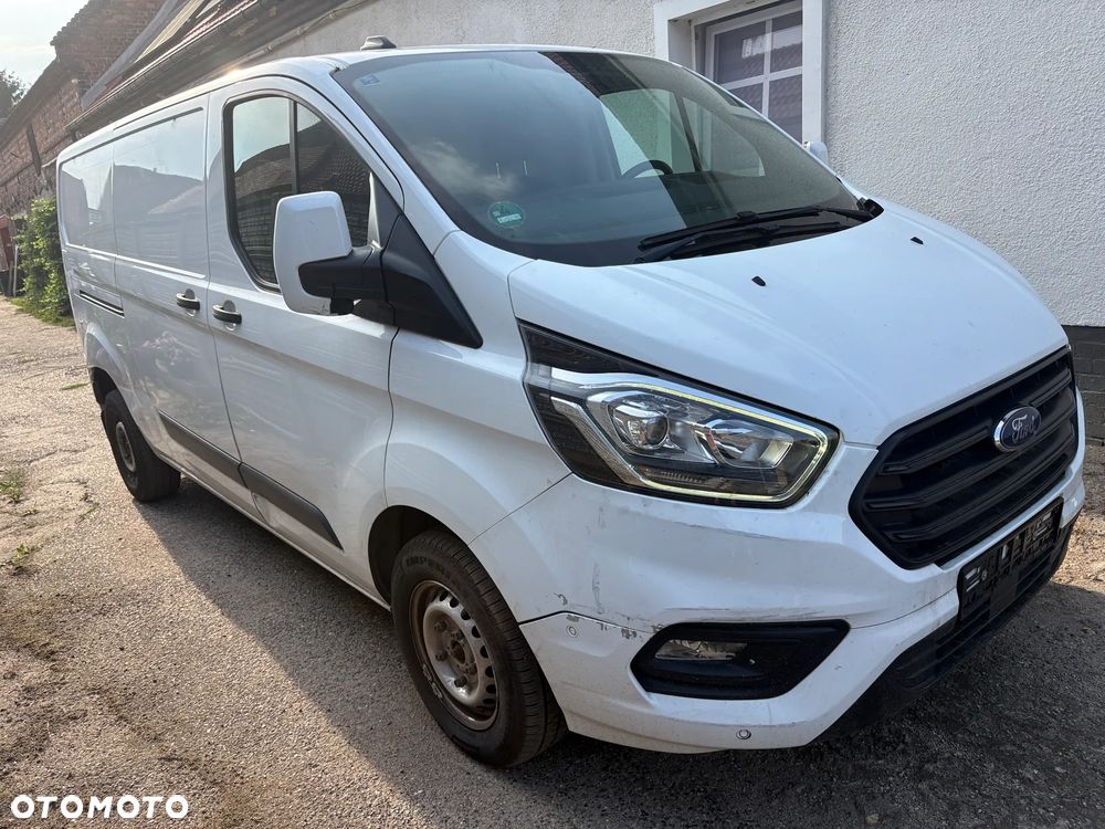 Ford Custom - 3