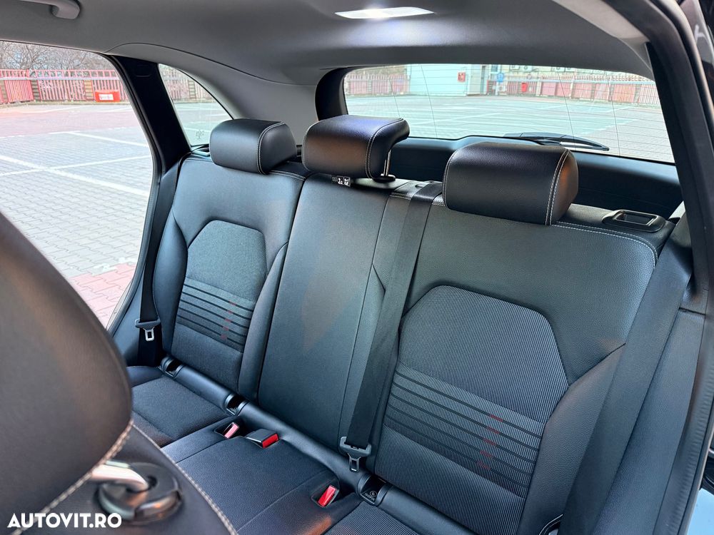 Mercedes-Benz B 180 - 16