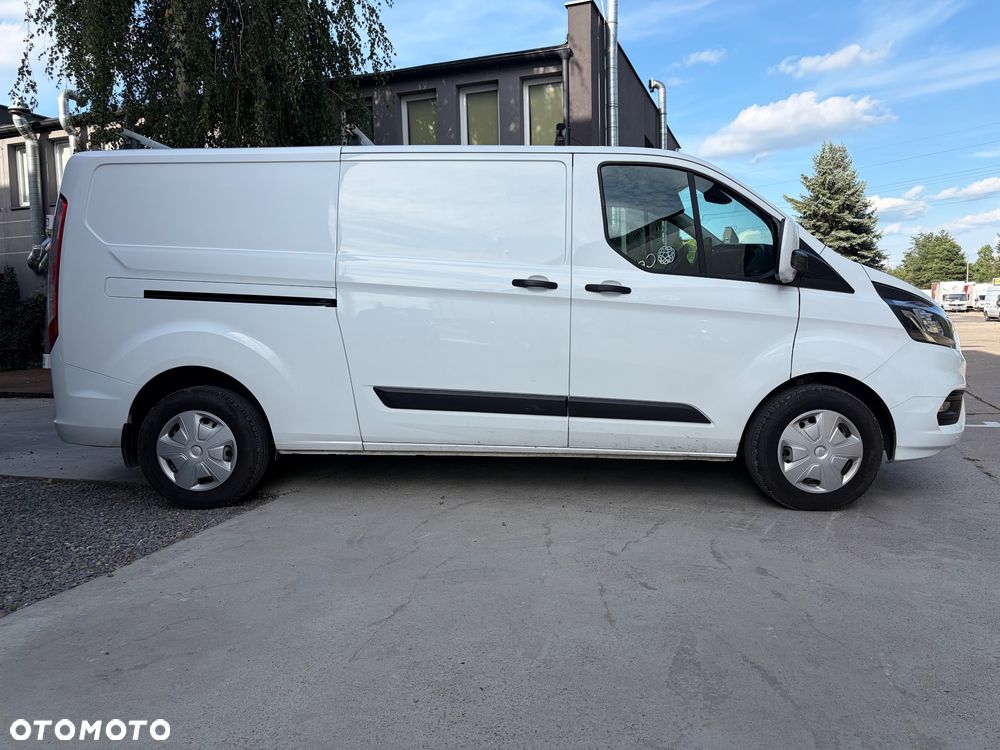 Ford Transit Custom 320 L2H1 Ambiente (bryg.) - 11
