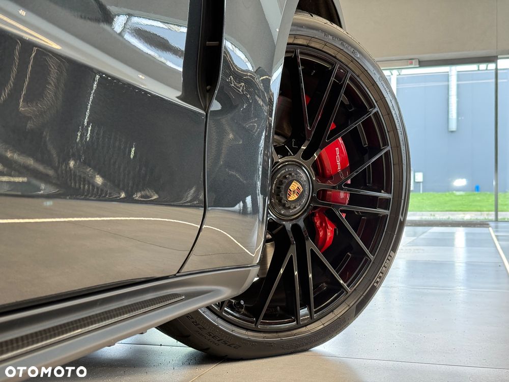 Porsche Panamera GTS - 14