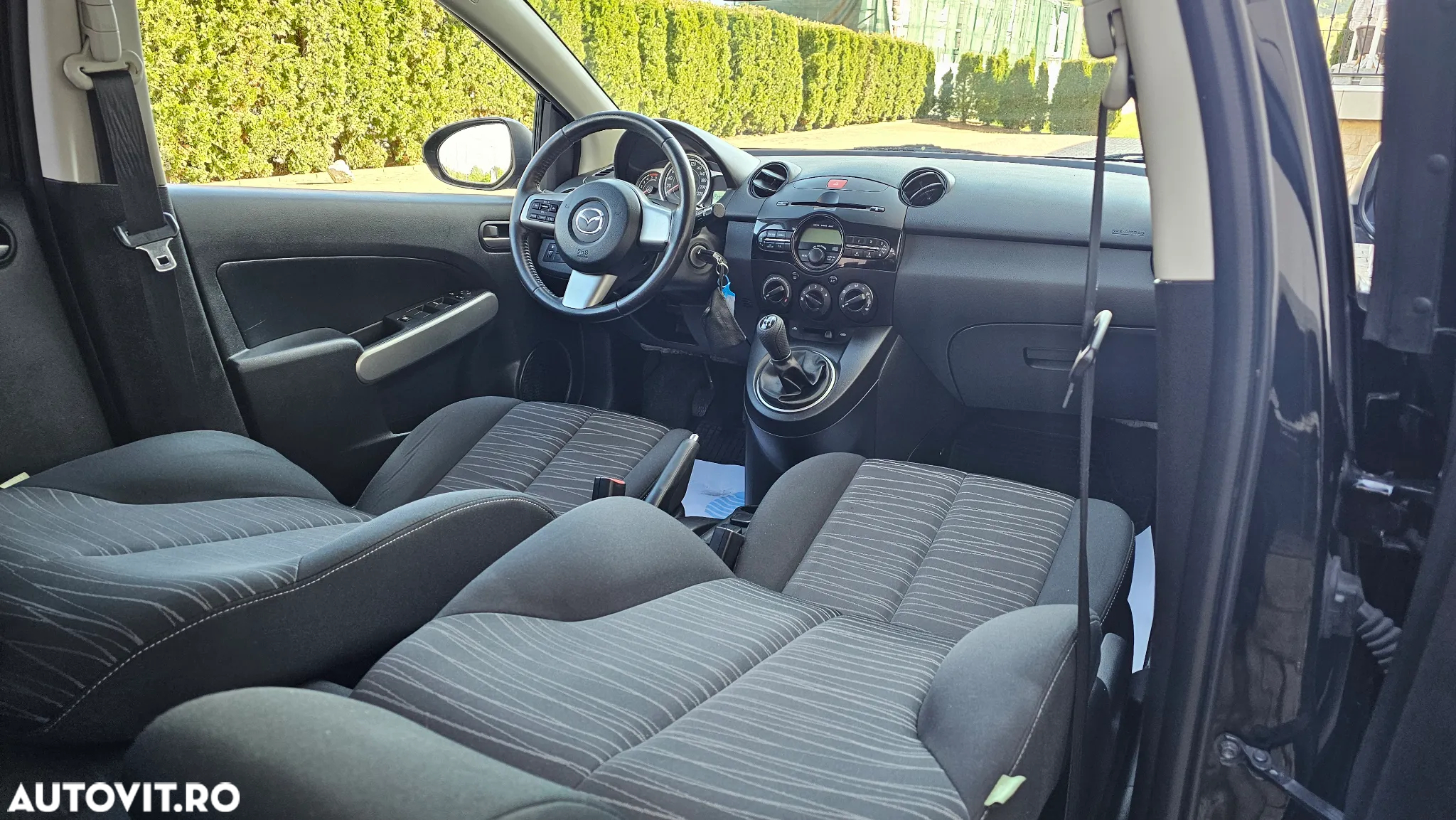 Mazda 2 1.6 MZ-CD Center-Line - 12