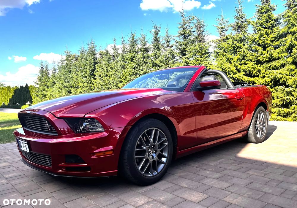 Ford Mustang 3.7 V6 Premium - 1