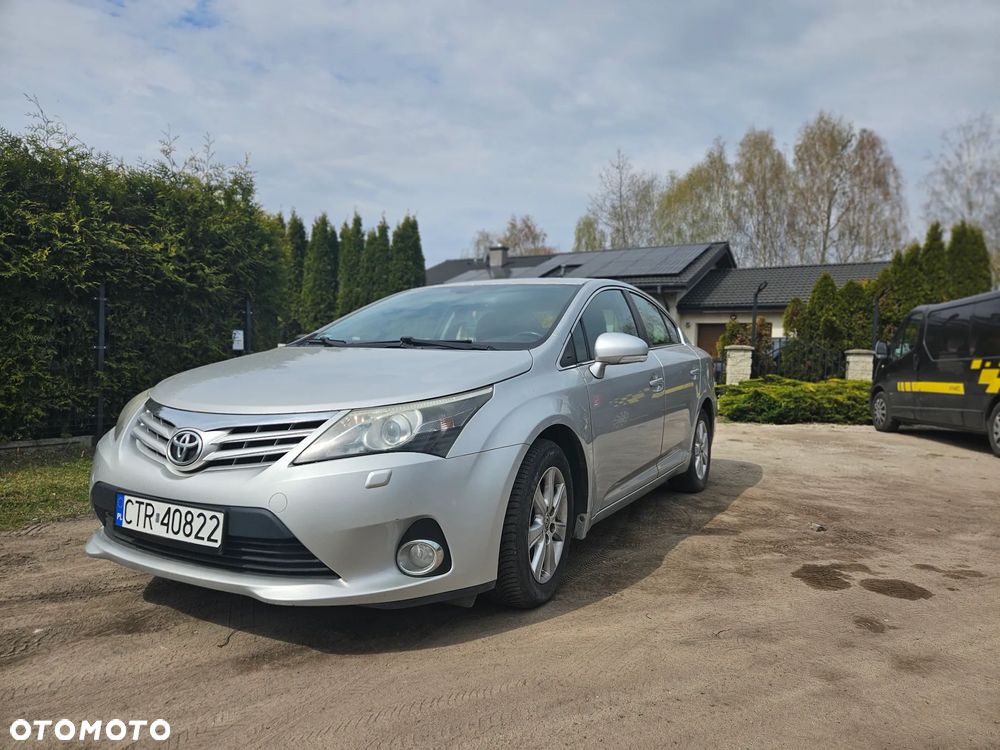 Toyota Avensis 2.0 D-4D Premium - 1