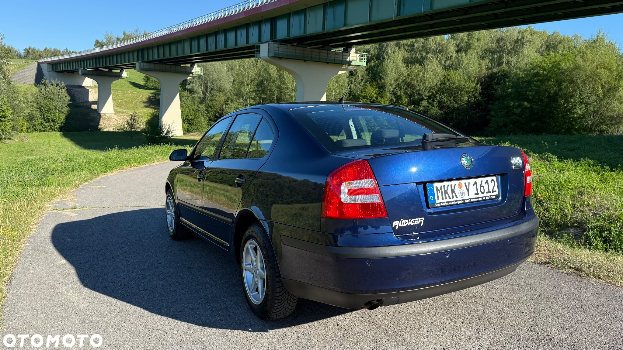 Skoda Octavia 1.6 FSI Ambiente - 6
