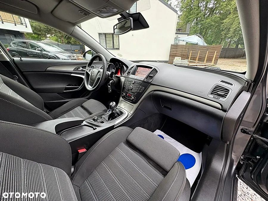 Opel Insignia 1.8 Design Edition - 30