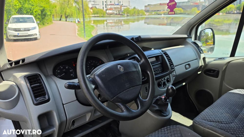 Renault Trafic Combi L2H1 teilverglast - 9