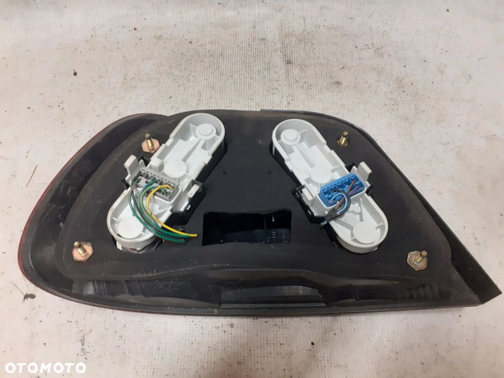 .  TYL TYLNA LAMPA PRAWA VOLVO C70 COUPE - 3