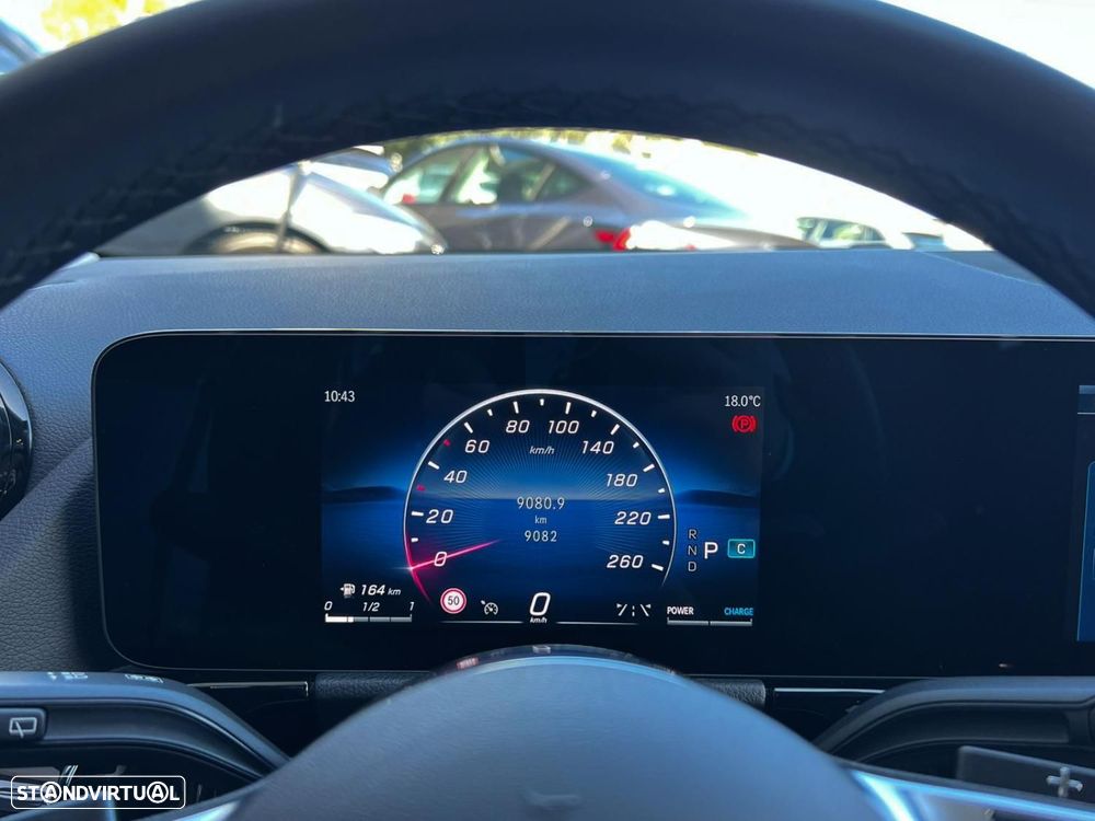 Mercedes-Benz GLA 200 Progressive - 8