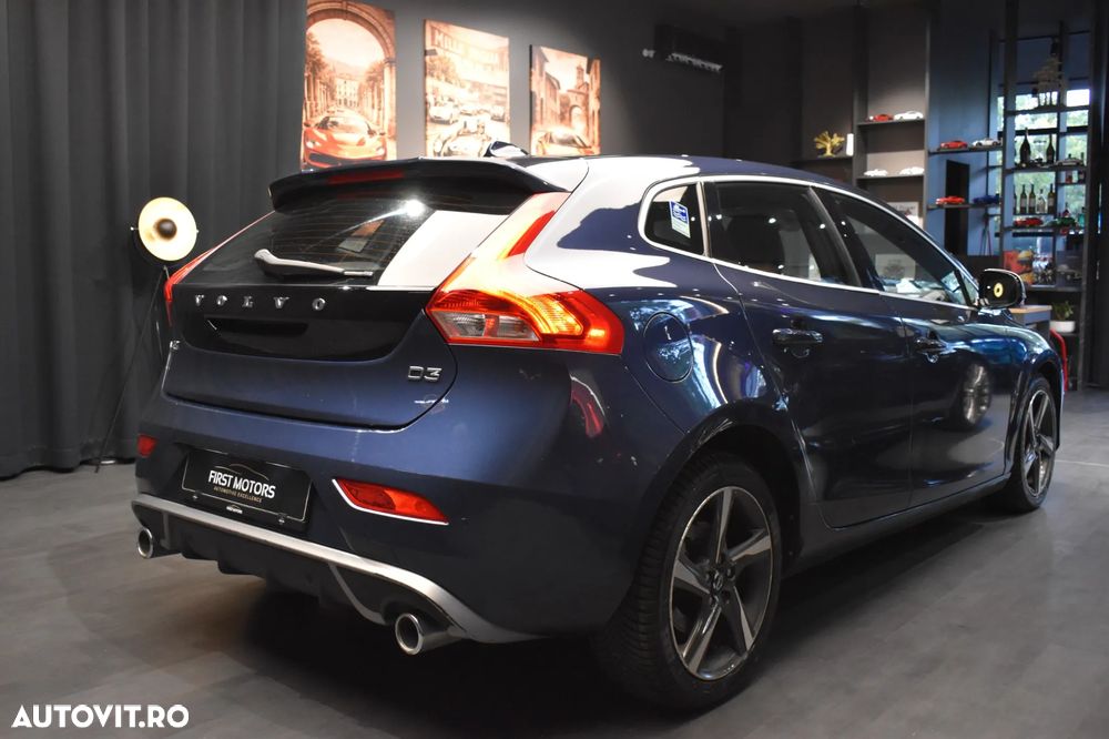 Volvo V40 D3 R-Design - 7