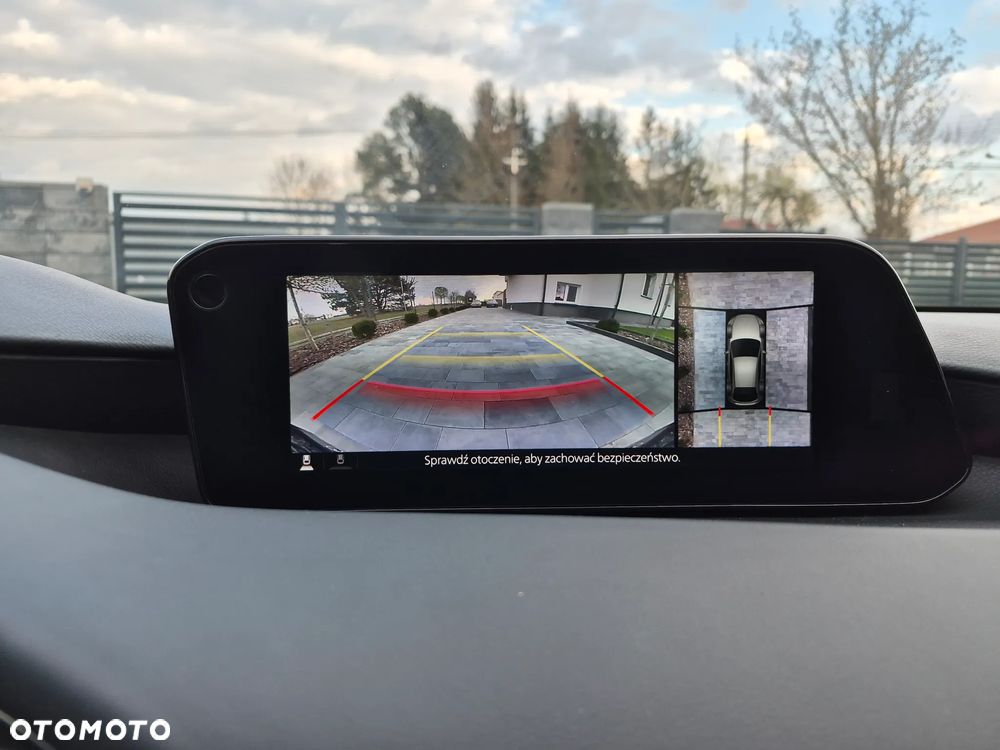 Mazda 3 SKYACTIV-G 2.0 M-Hybrid SELECTION - 23