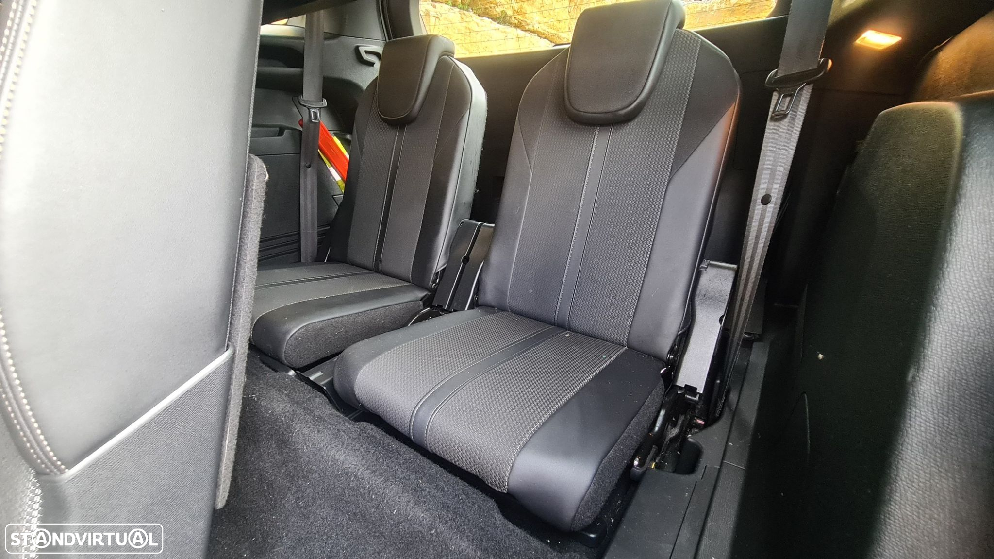 Peugeot 5008 1.5 BlueHDi GT EAT8 - 58