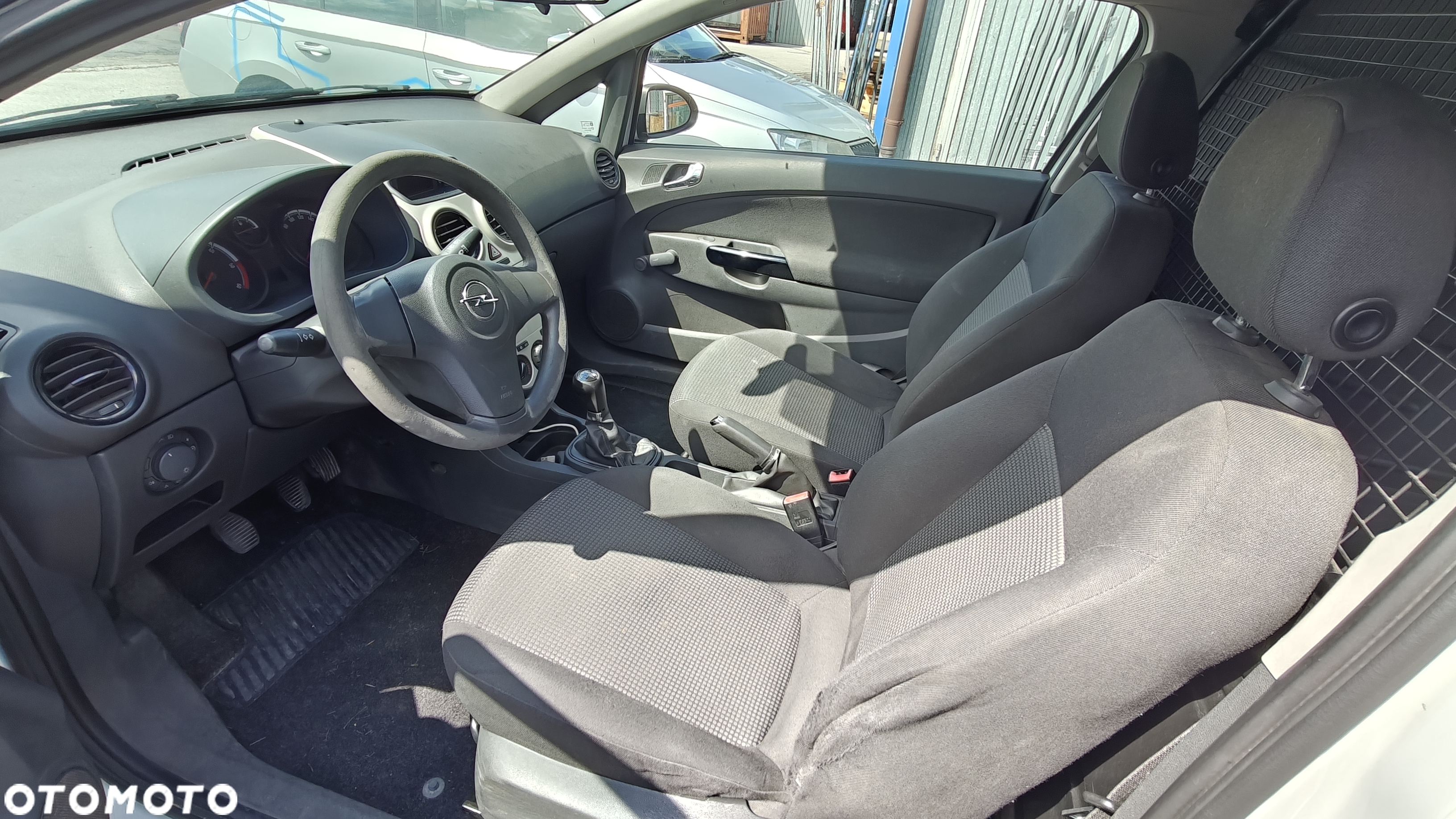 Opel Corsa - 7