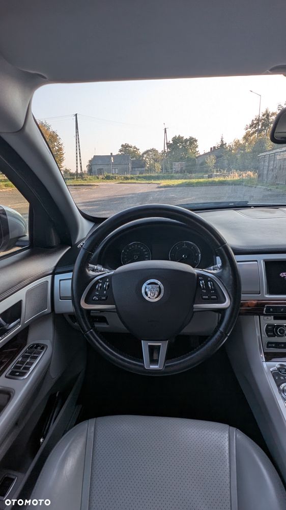 Jaguar XF 3.0 V6 S Premium Luxury - 13