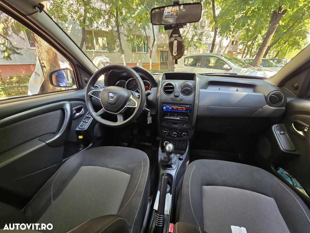 Dacia Duster 1.5 dCi 4x4 Laureate - 9