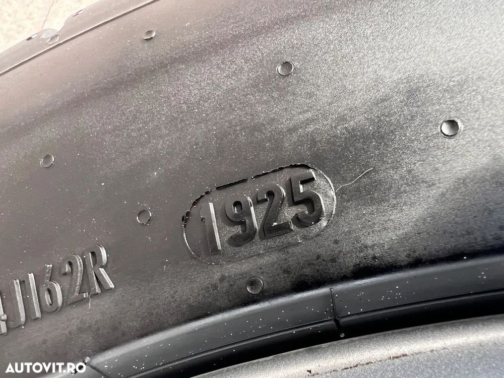 BMW Seria 5 530d xDrive AT - 27
