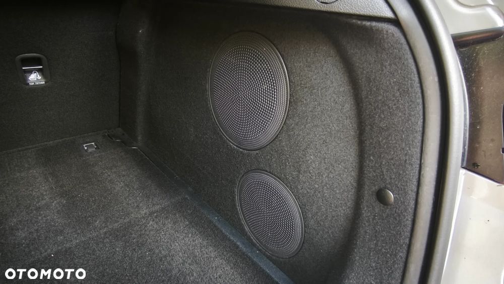 Kia Ceed 1.5 T-GDI OPF JBL Sound Edition - 14