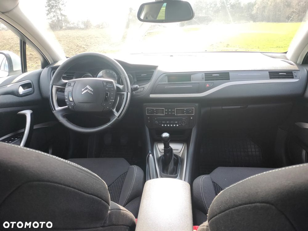 Citroën C5 HDi 110 Style - 5