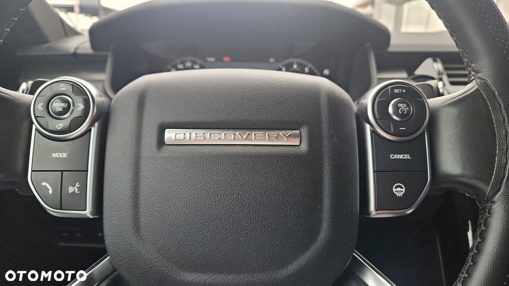 Land Rover Discovery 3.0 Si6 SE - 23