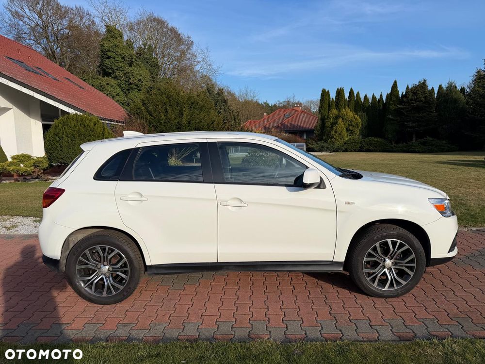 Mitsubishi ASX 1.6 Intense Plus Navi Blue Edition - 13
