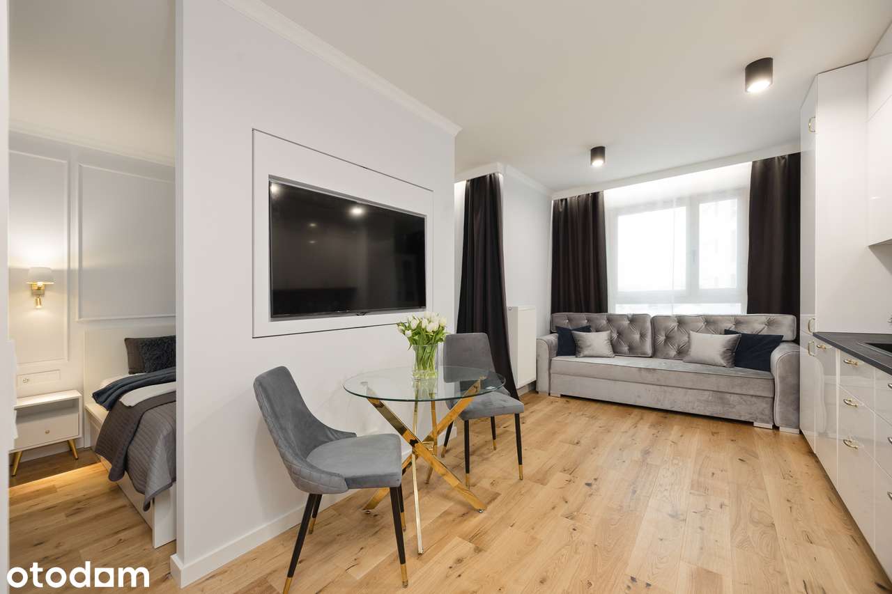Elegancki apartament w prestiżowej inwestycji Towarowa Square