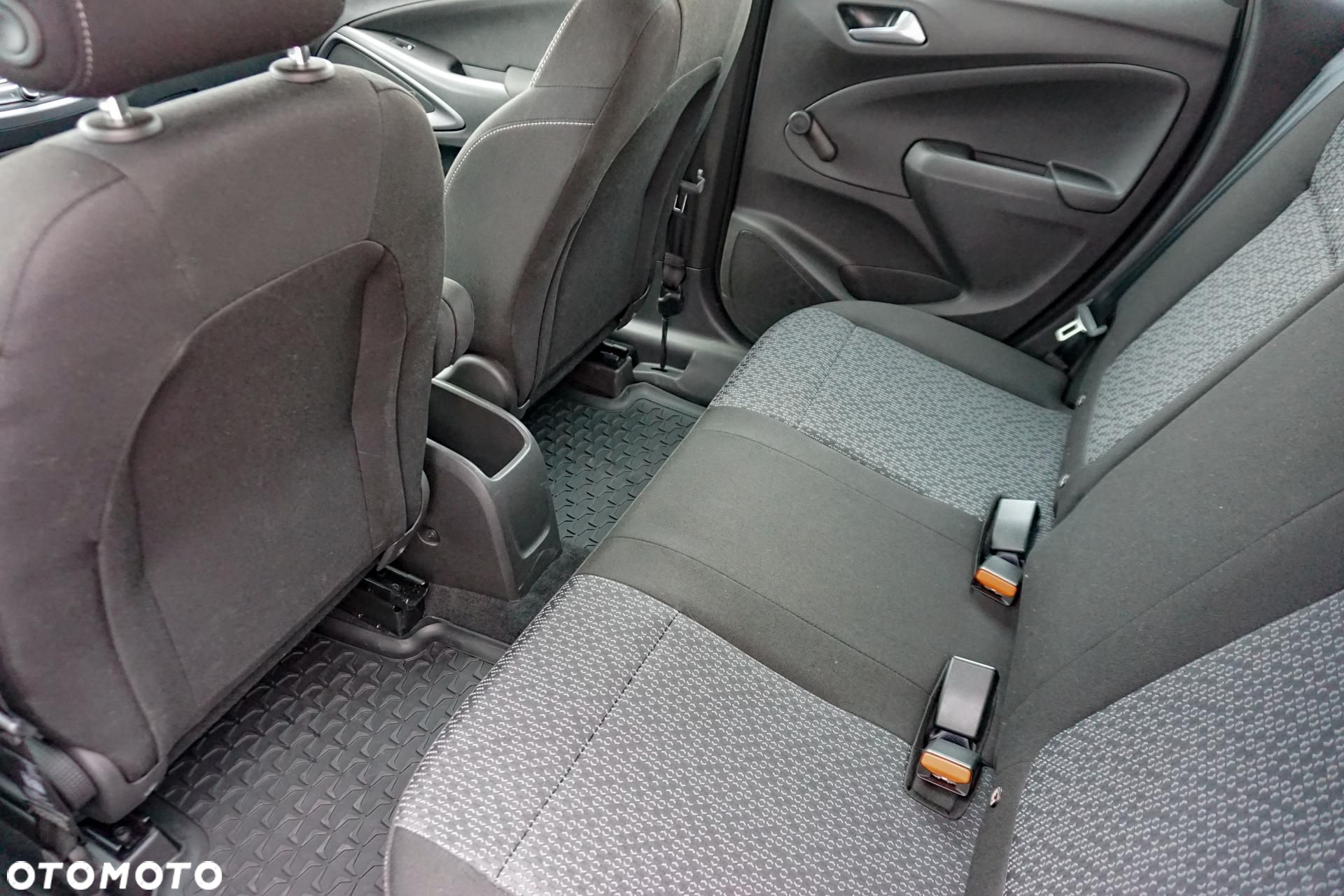 Opel Crossland - 12
