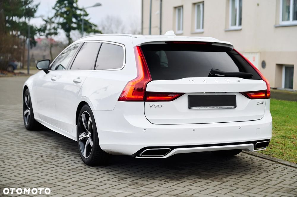 Volvo V90 D4 Geartronic R Design - 4