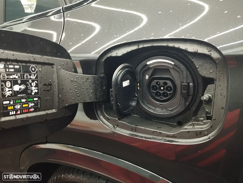 Mercedes-Benz GLC 300 de Coupe 4Matic - 16