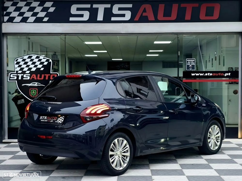 Peugeot 208 1.2 PureTech Style - 4