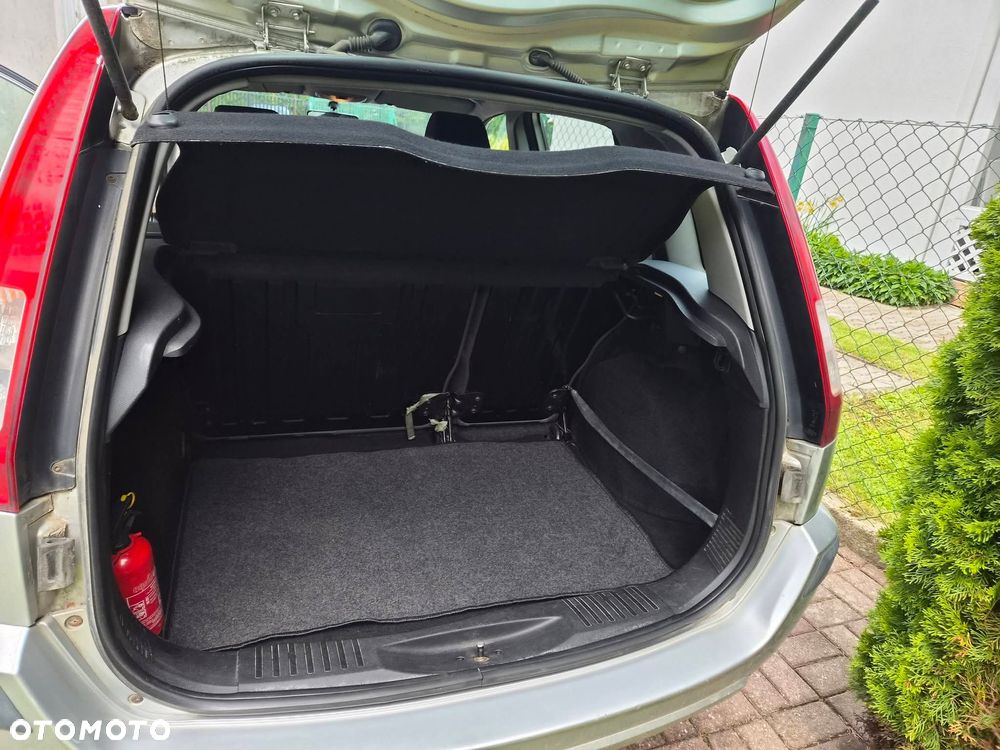Ford Fusion 1.4 Ambiente - 6