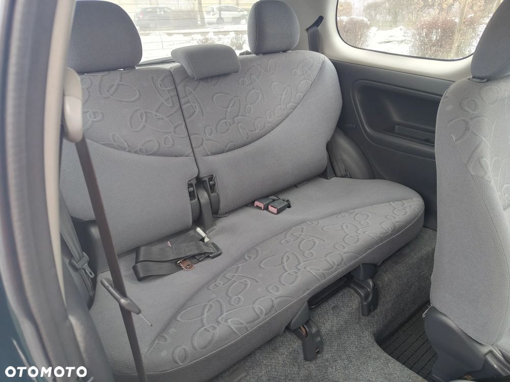 Toyota Yaris 1.0 Pak1 - 24