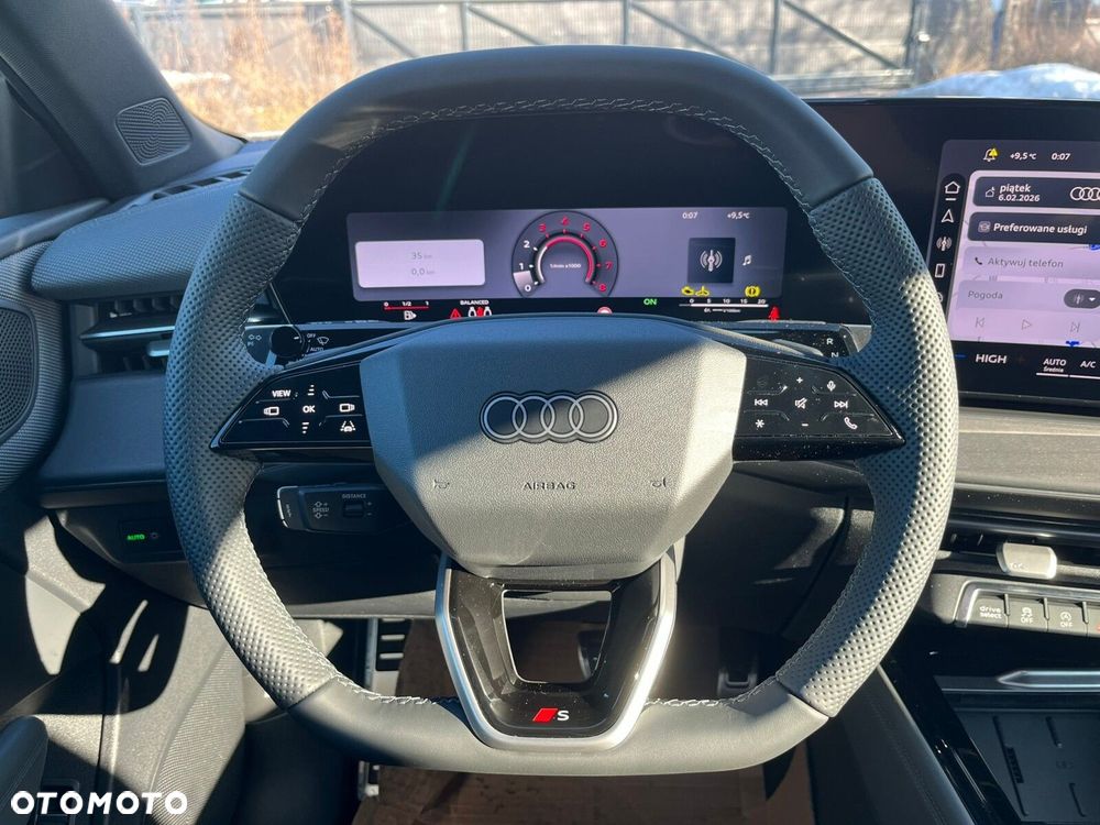 Audi Q3 Sportback - 14