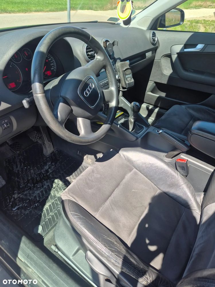 Audi A3 Sportback 1.9 TDI DPF Ambiente - 10