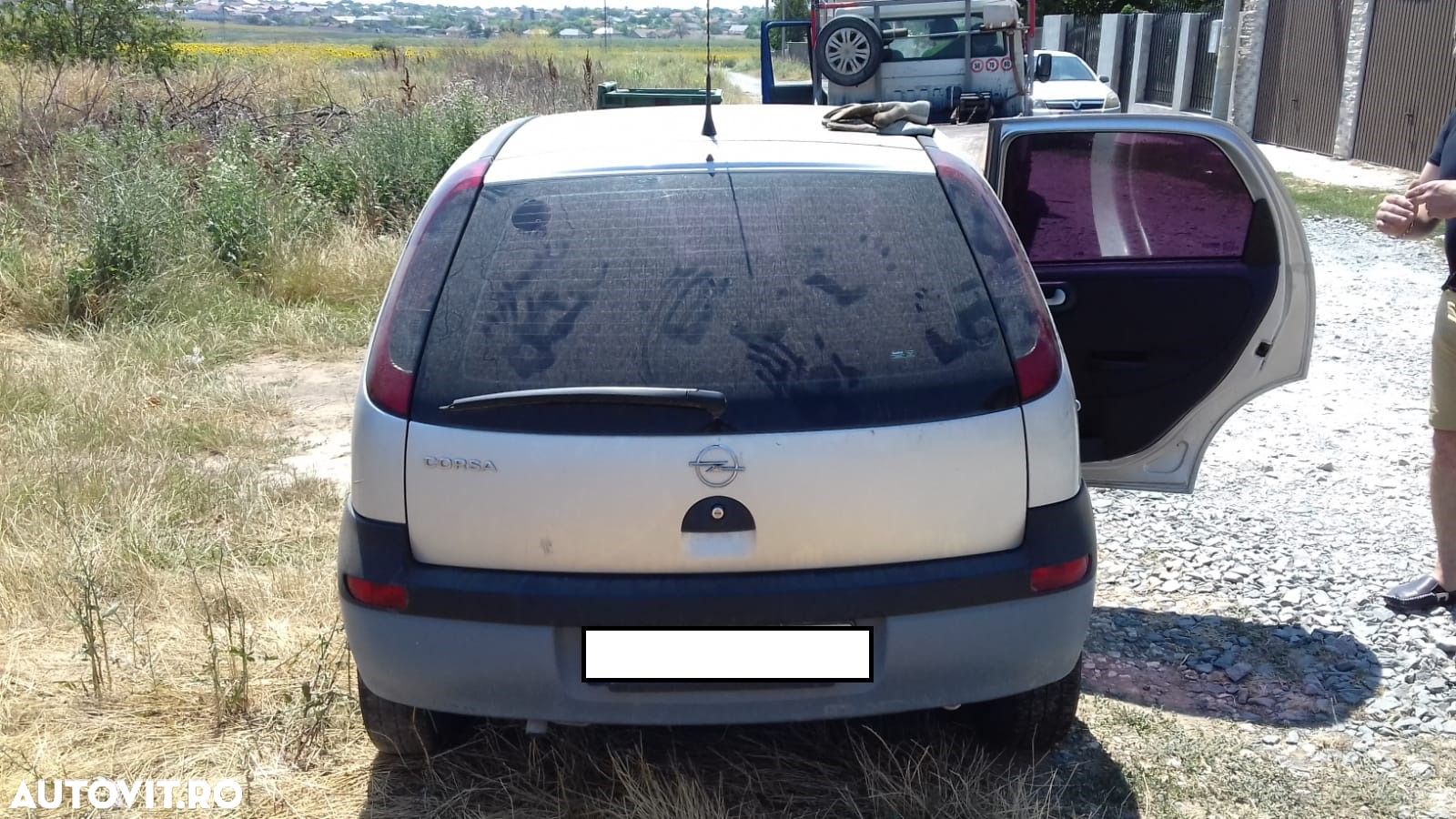Dezmembrari  Opel CORSA C  2000  > 2009 1.0 Benzina - 4