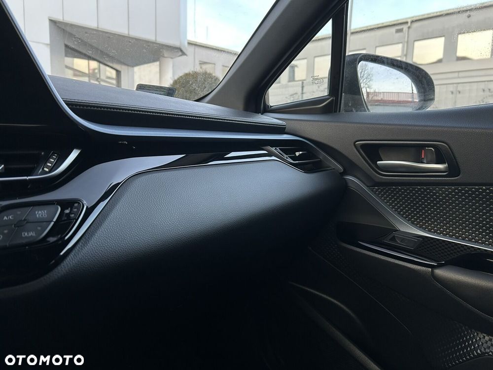 Toyota C-HR 2.0 Hybrid Style - 17