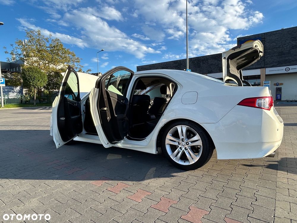Honda Accord 2.4 Executive - 32